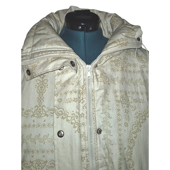 BDG Urban Outfitters Isla Linen Paisley Print Puffer Cropped Jacket Size S - Picture 3 of 8